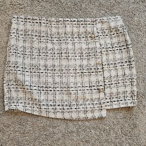Plaid Print Cropped Mini Skirt with Pearl Embellishments